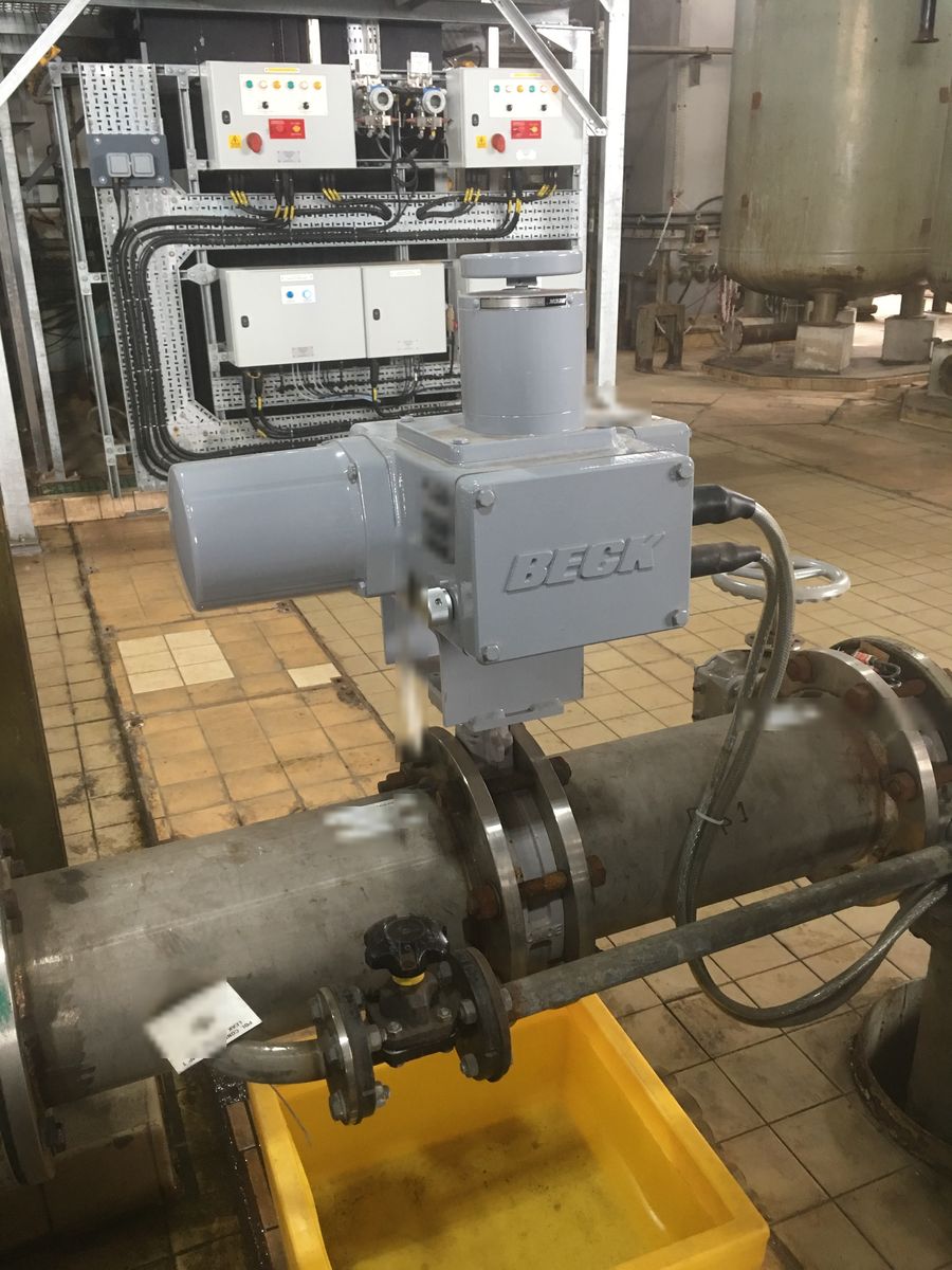 Beck electric actuator on a water treatment plant valve